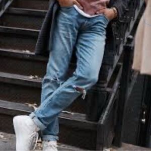 Abercrombie & Fitch Men’s The Skinny Button Fly Jeans  28W 30L